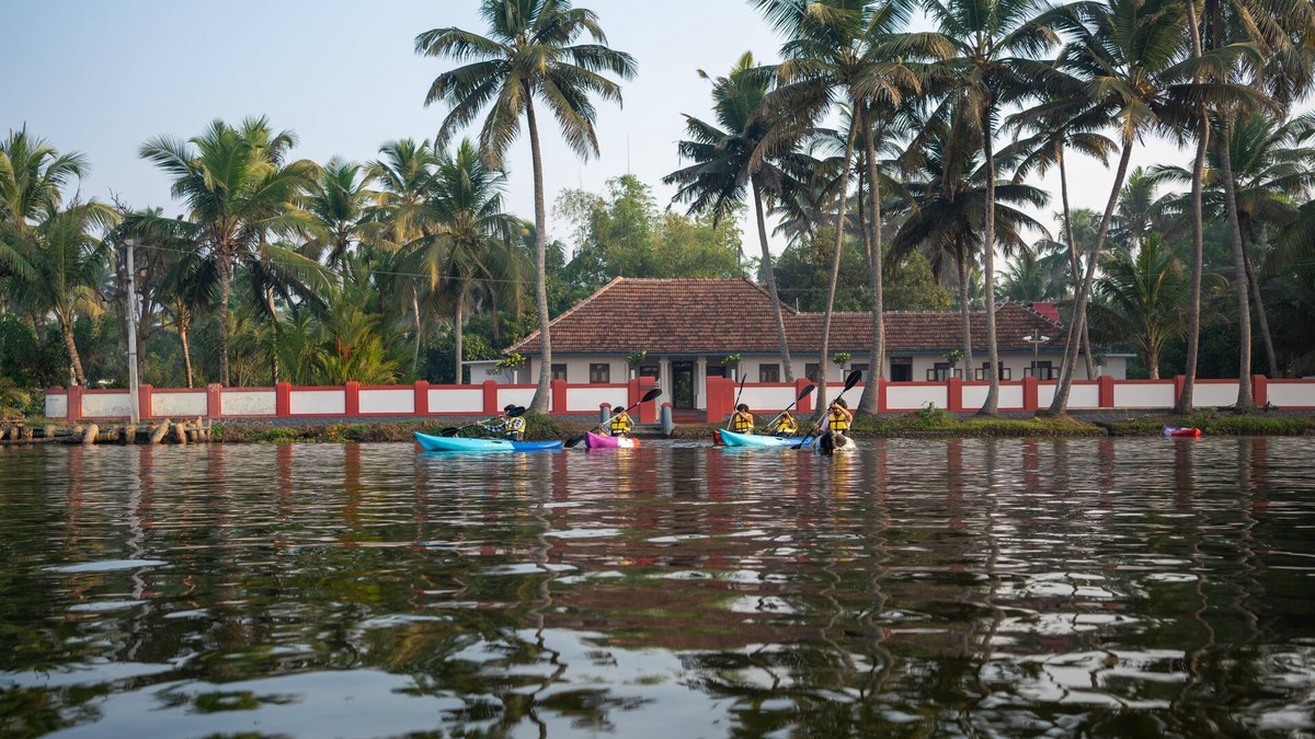 Kulanada House | Kuttanad Kayak Club- Riverside Heritage Homestay In Alleppey Backwater village