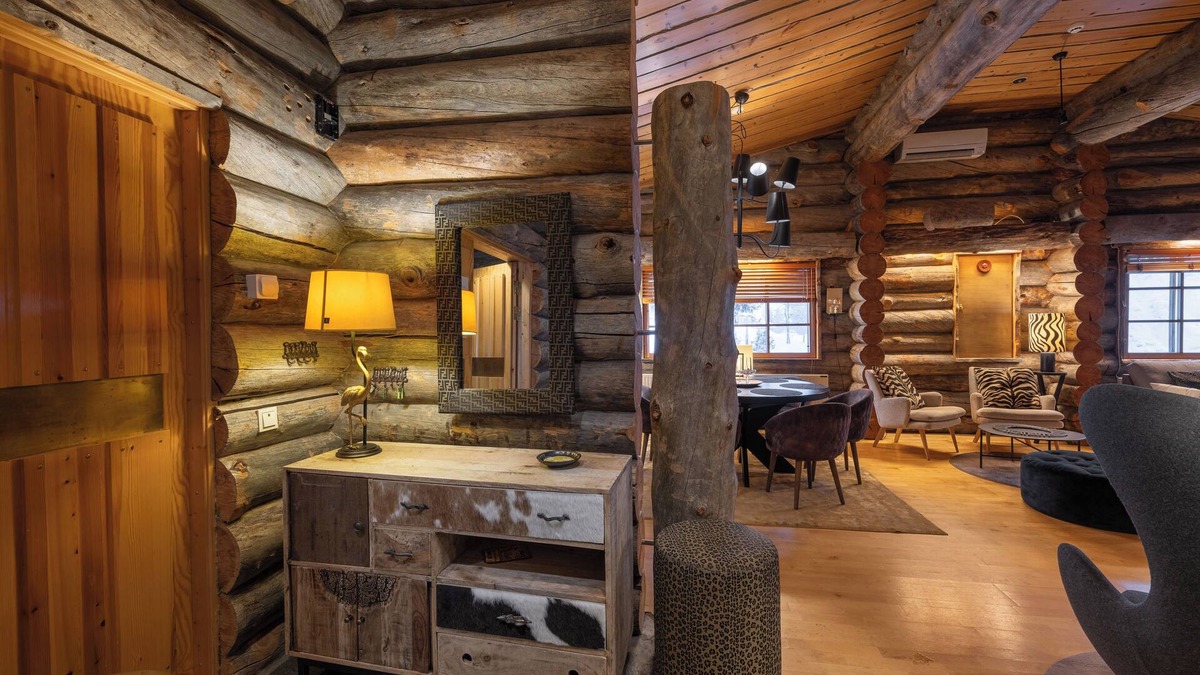 Saariselka Apartment | Kuukkeli Log Houses Teerenpesä - Premium Suite A48