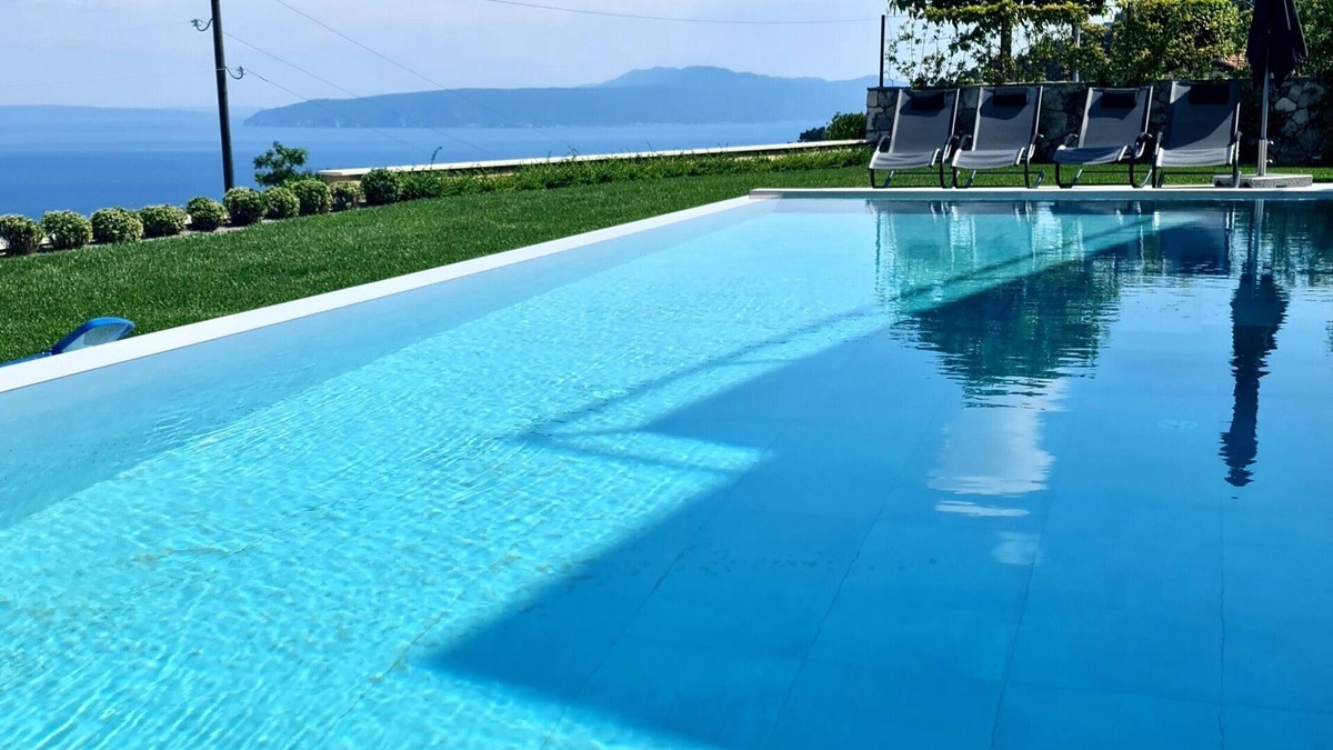 Bregi Apartment | Kvarner luxury suite by the sea