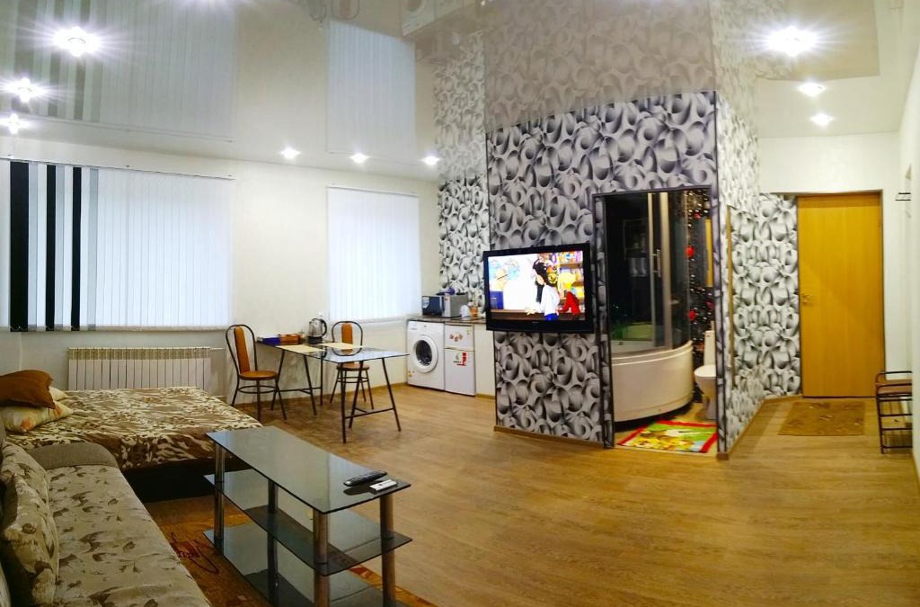 Bratsk Apartment | Квартира-студия “Зазеркалье“