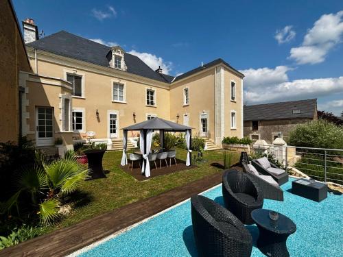 Ecommoy Bed & Breakfast | KVSconcept proche du Mans et de son circuit mythique