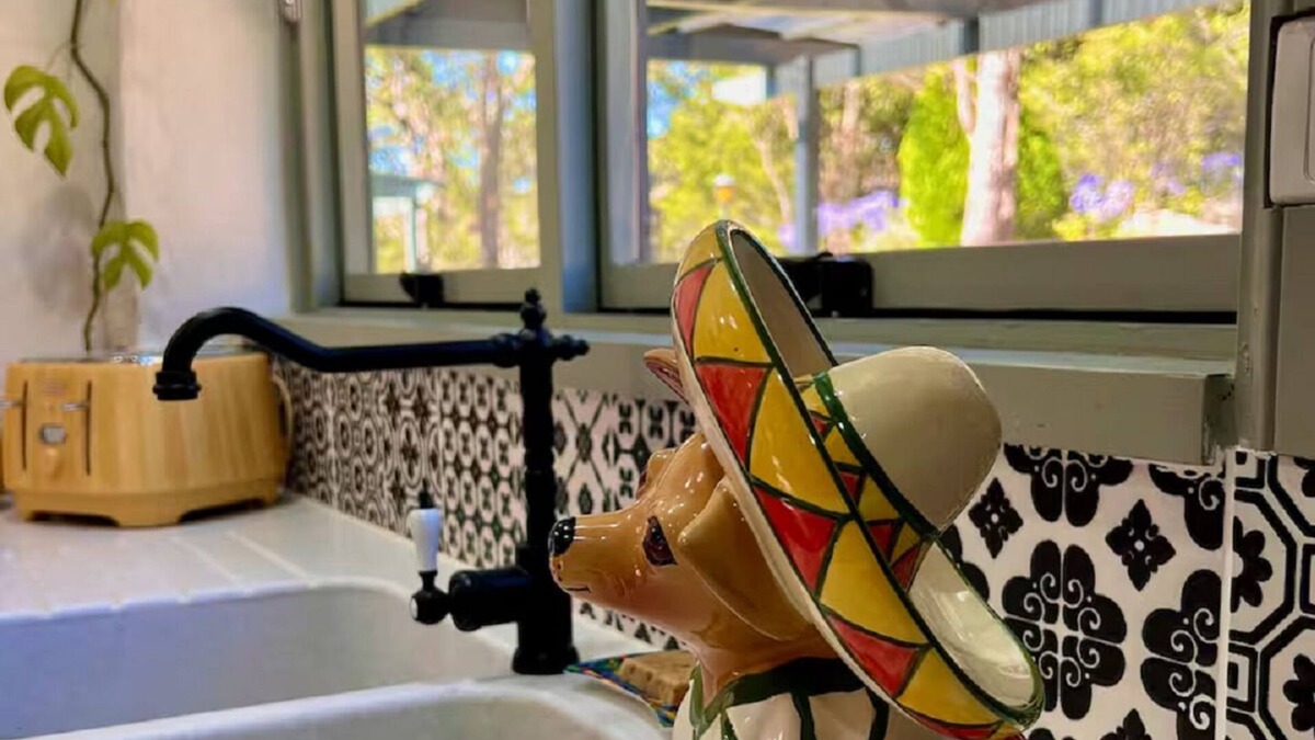Crafers West House | KW Hacienda: Where Mexico meets the Adelaide Hills