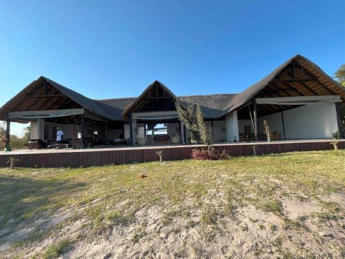 Zambezi Region Villa | Kwena Chobe Safari Lodge