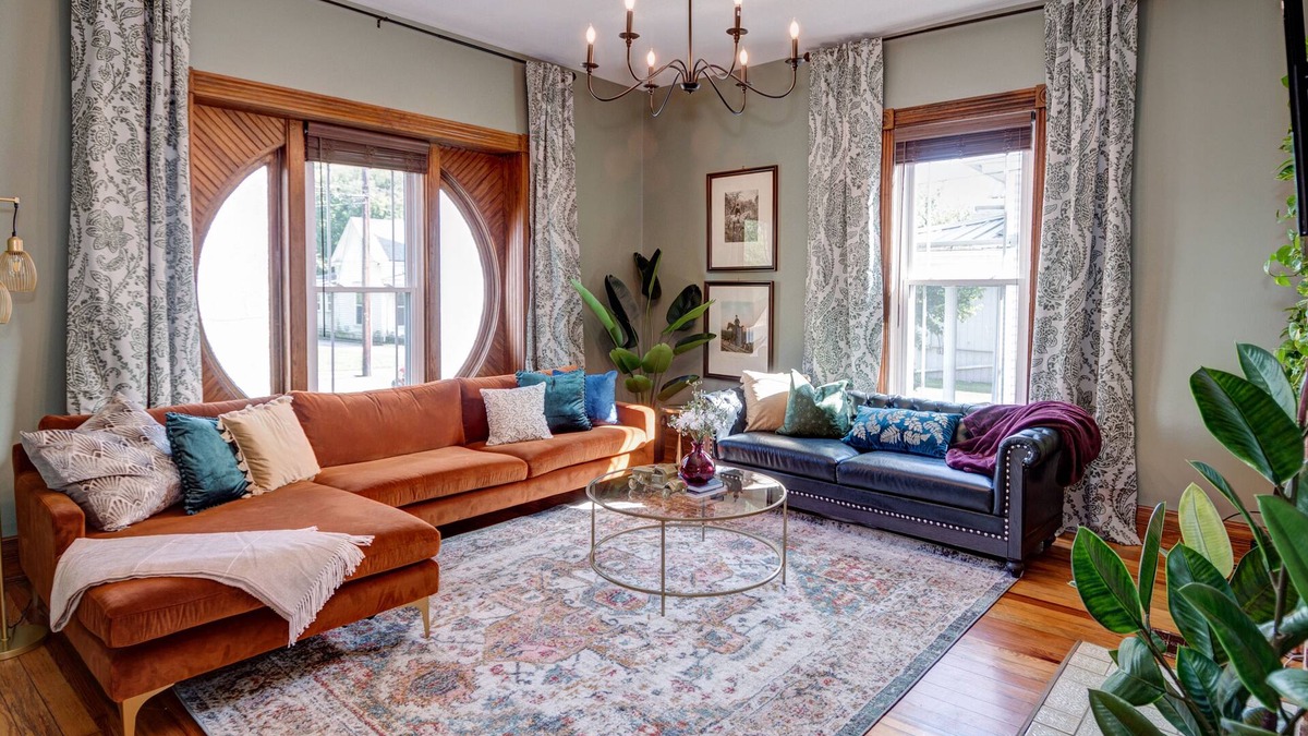 Shelbyville Cottage | KY Bourbon Trail Home, King Bed, FirePit, Near Louisville