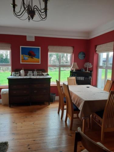 Monasterevin Bed & Breakfast | KYLEARD Ryan