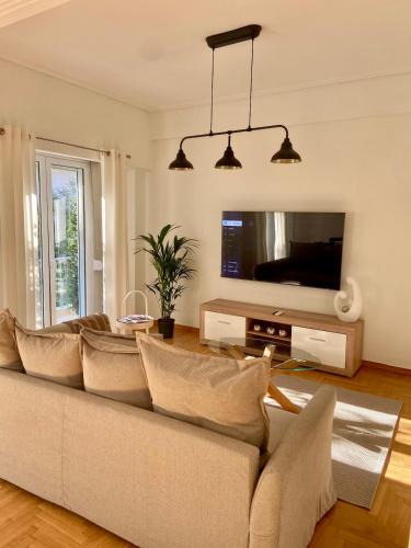 Agios Panteleimonas Apartment | Kypseli Modern Nest