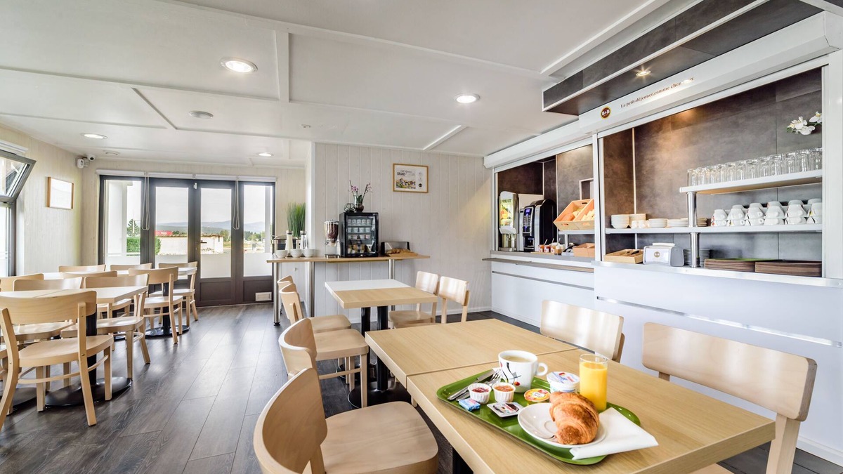 Ep 7 - Sainte-Trinite Hotel | Kyriad ECO - Belfort Bessoncourt