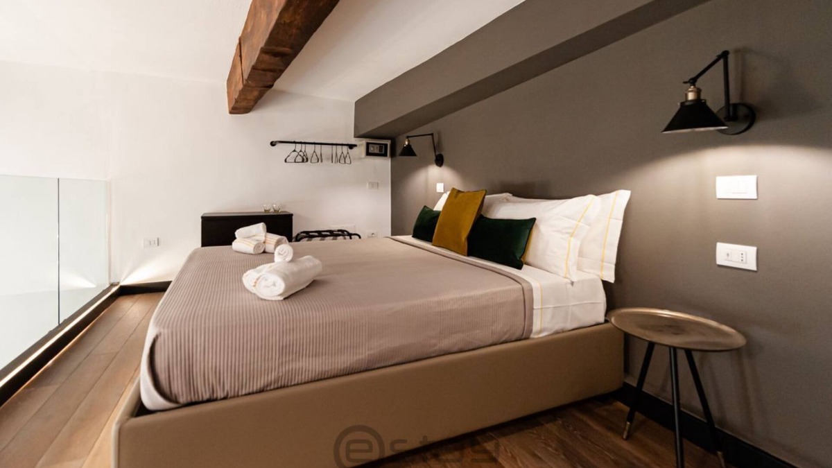 Historic Castle District House | KyS Castello