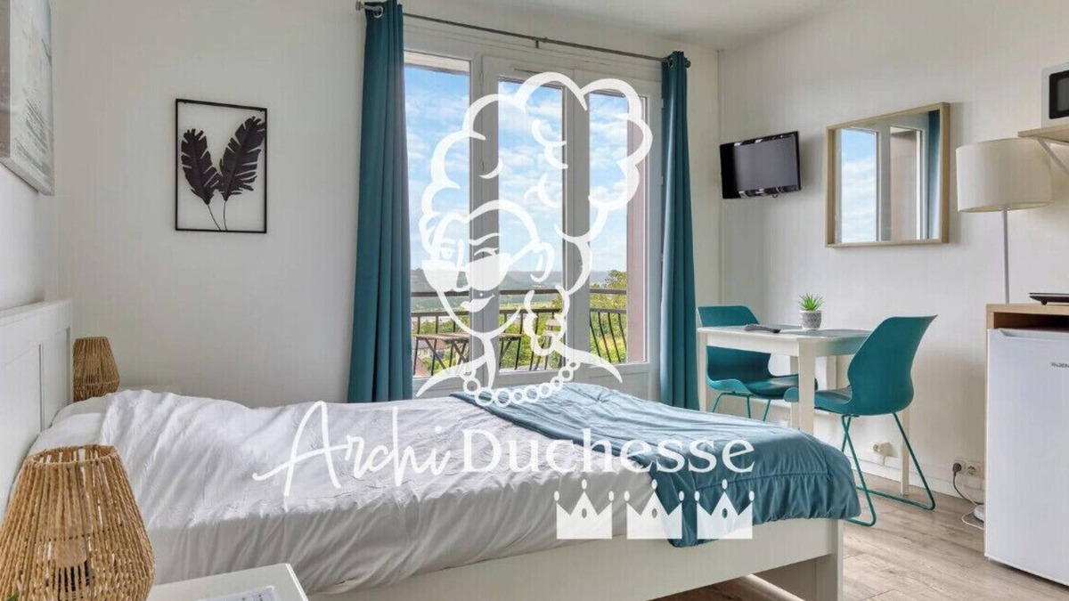 Dieppe Apartment | Léon 11, charmant studio avec balcon et vue mer