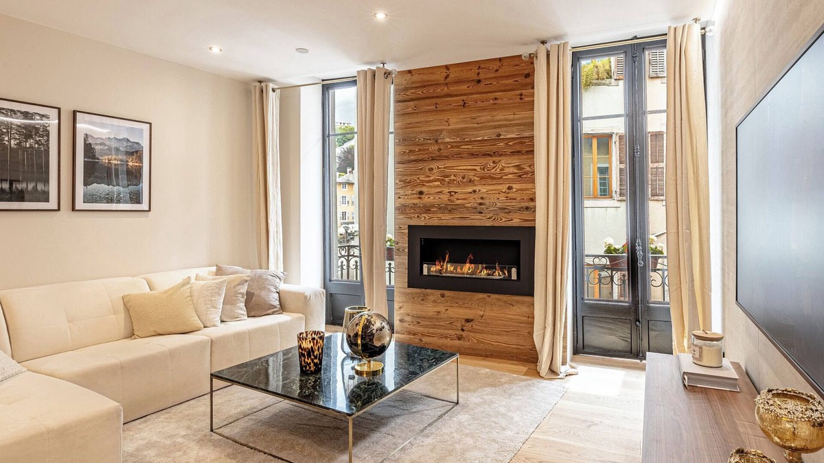 Chambery Apartment | L'écrin Alpin - Appartement Haut de Gamme - Emplacement Idéal Coeur de Ville
