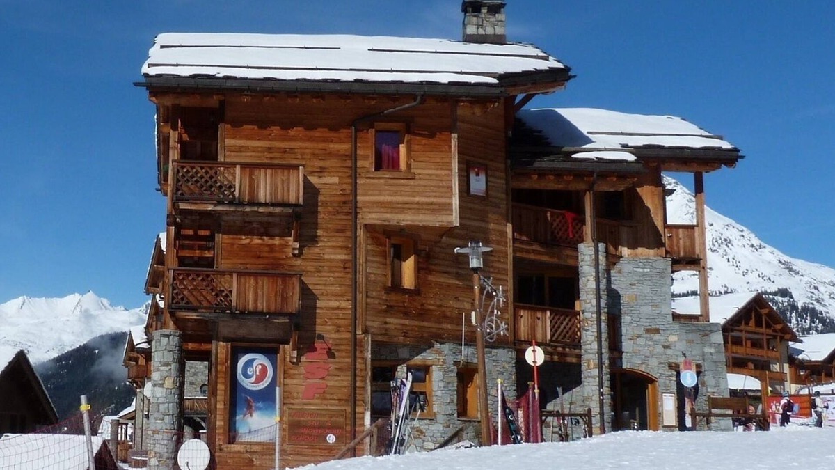 Sainte-Foy-Tarentaise Apartment | L'Aiglon - 2 bedroom apartment opposite the slopes