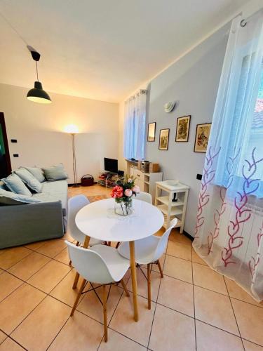 San Genesio ed Uniti Apartment | L' altro nido