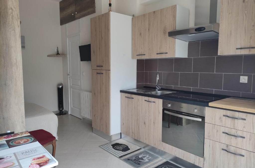 Falicon Apartment | L'Ambre d'Or