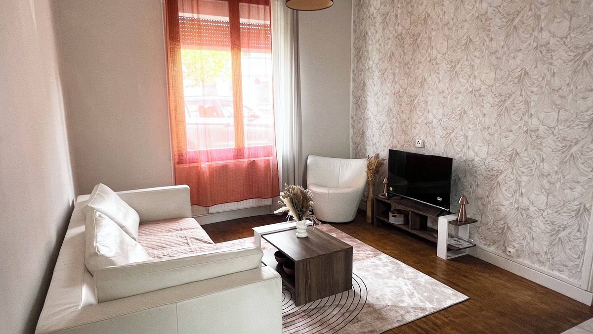 Longueau House | L'amienoise