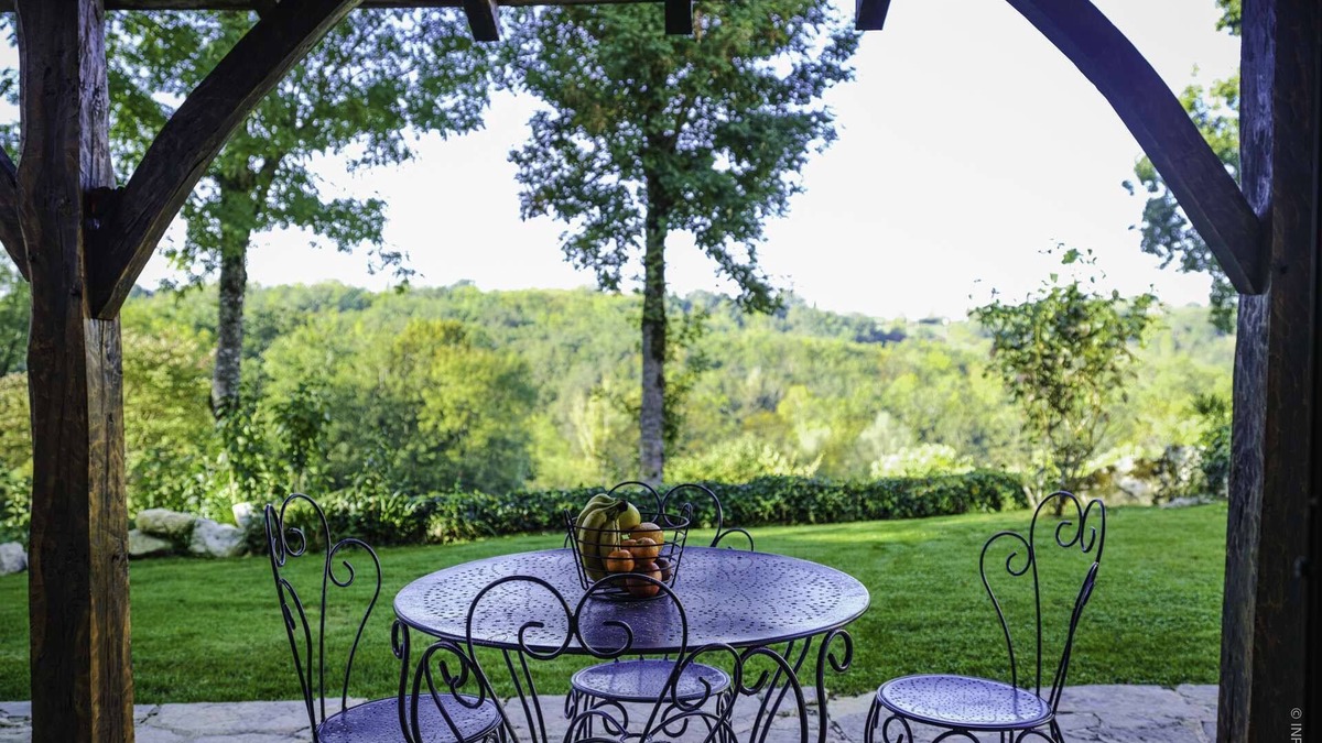 Saint-Martin-de-Villereal House | L'antre des Bastides - Charming gîte 4/5 pers - Heated pool & private spa