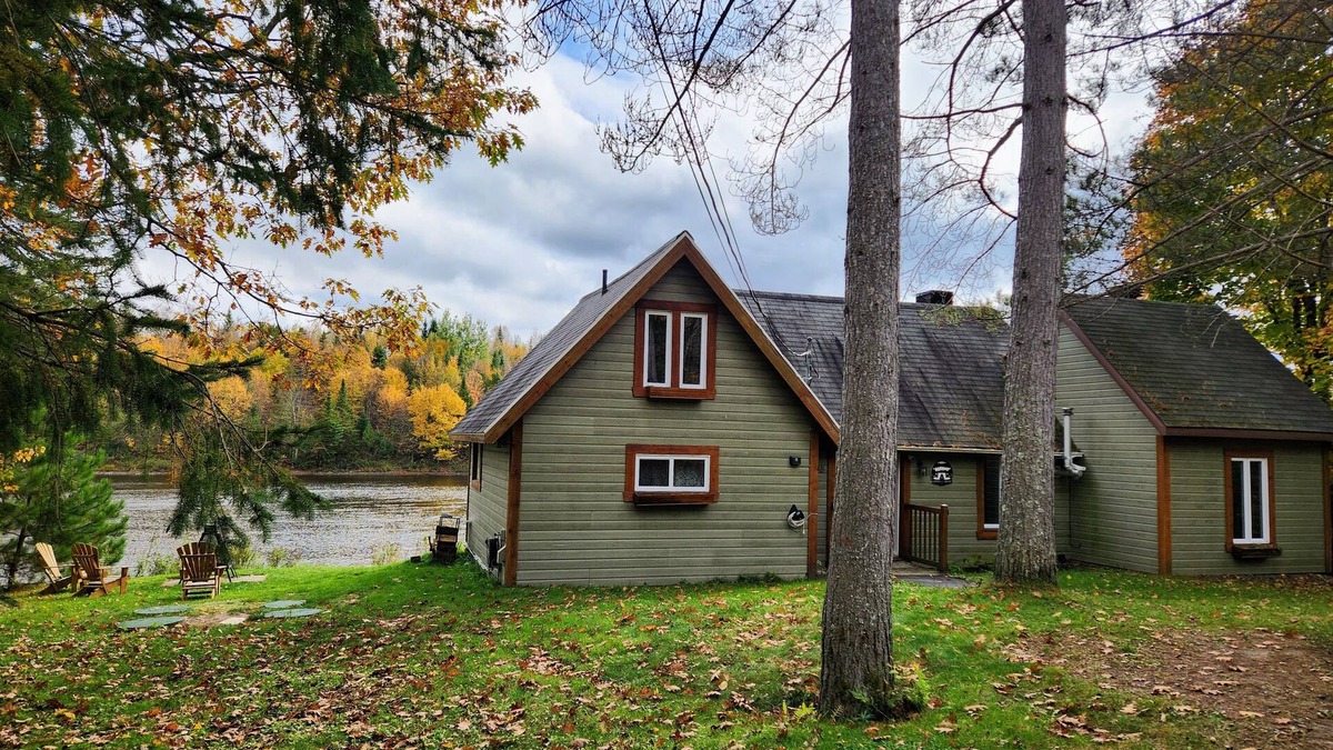 Mauricie Ski Chalet | L'Apéro des Chutes - Waterfront, Relaxation & Spa