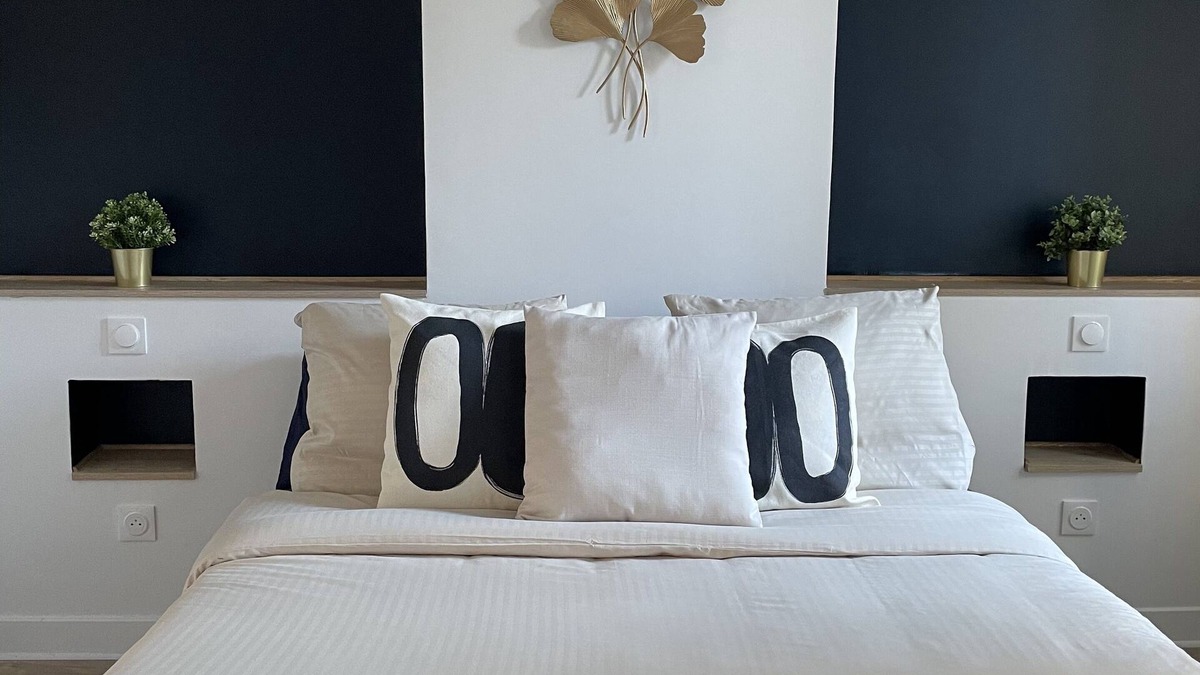 Douai Apartment | L'Appartement Bleu - Cosy apartment - Heart of town