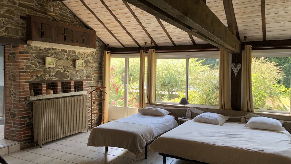 Saint-Fulgent Bed & Breakfast | L'arbre D'alaïs