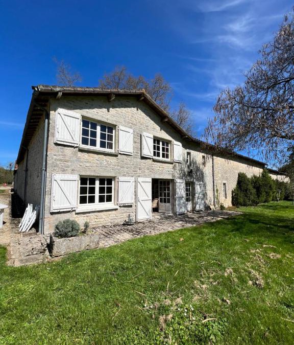 Condac House | L'Arnaudière