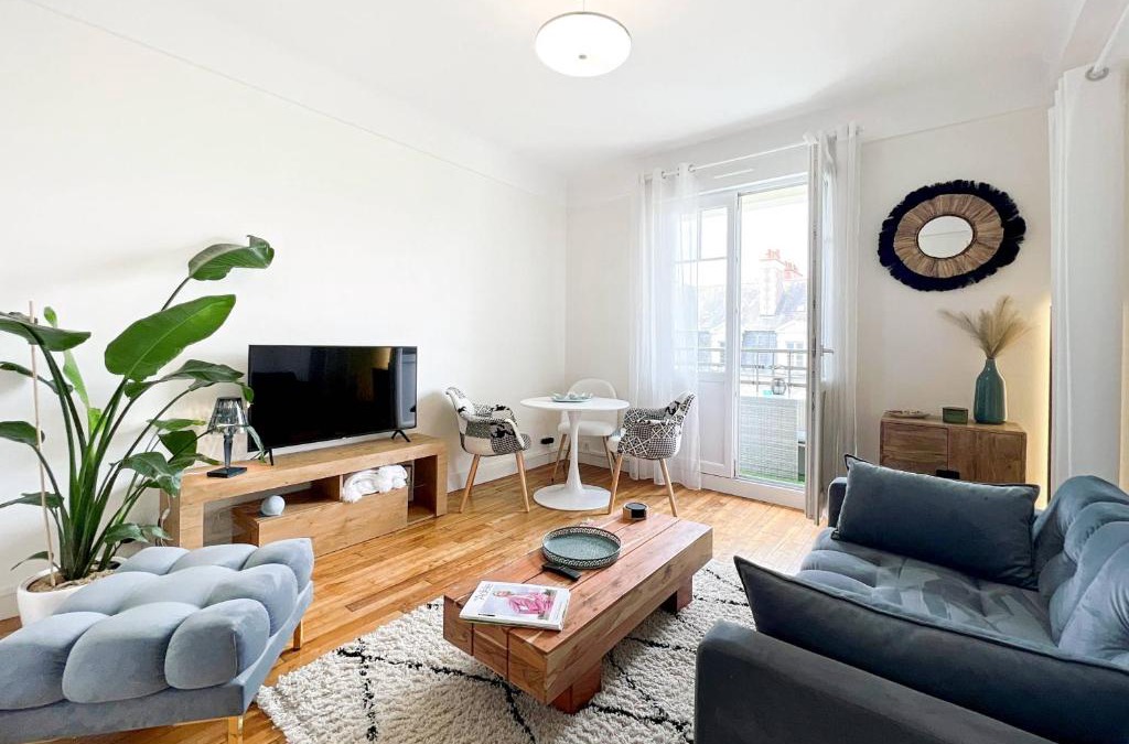 Saint-Helier Apartment | L'artiste - Centre ville - Gare - Spacieux