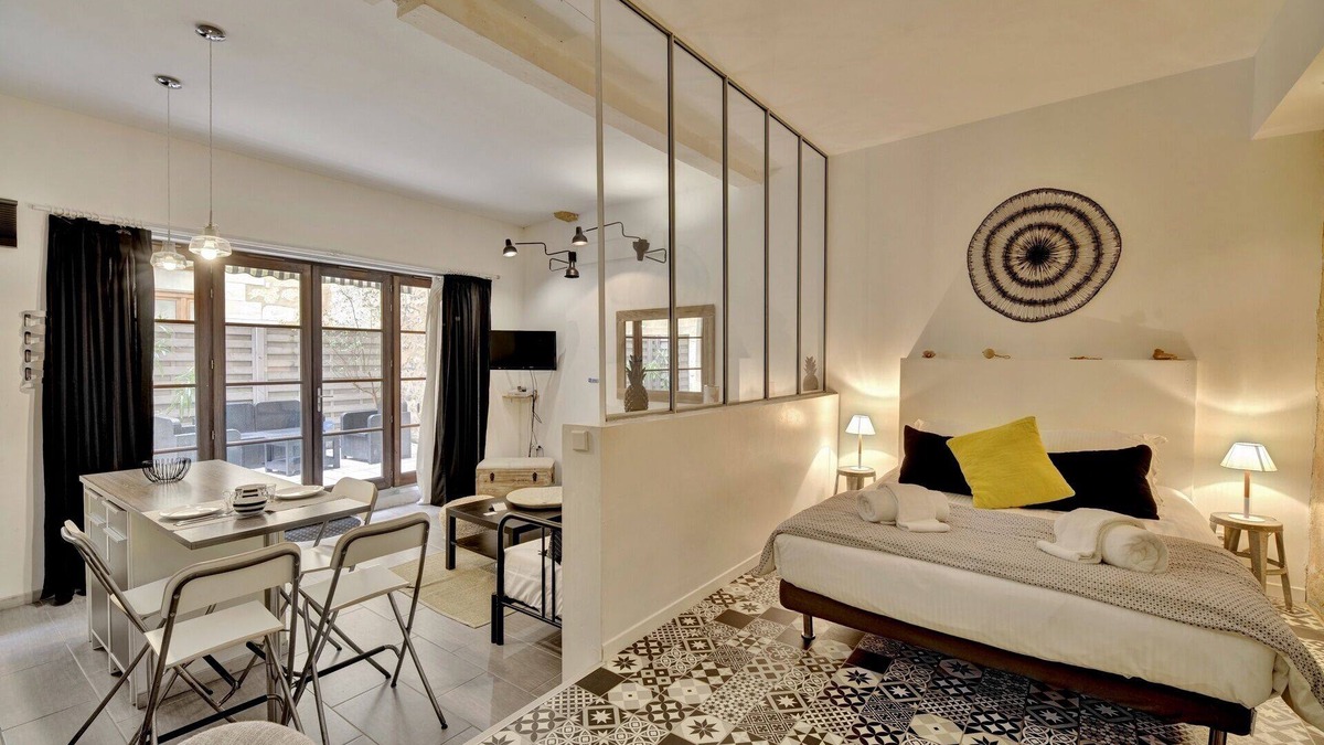 Capucins - Victoire Apartment | L'Atelier d'Auguste - Terrasse en plein cœur de Bordeaux