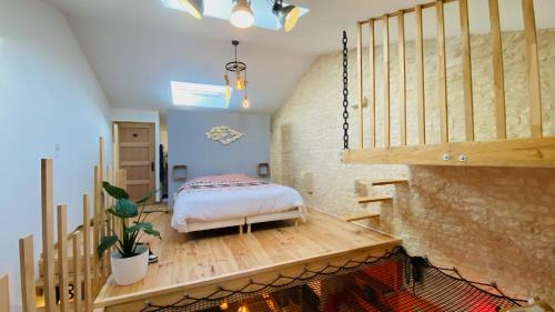 Saint-Medard-d'Aunis House | L'atelier - Duplex Gîte de charme avec Spa La Rochelle