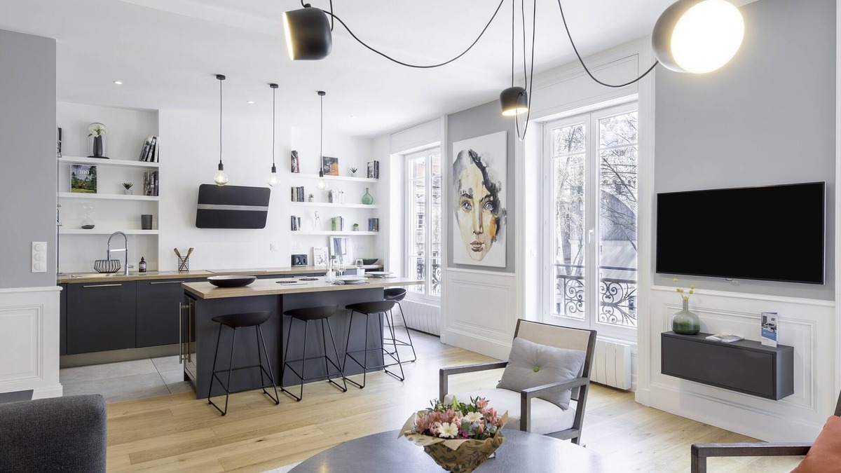 Lyon City Centre Apartment | L'AUBELYNE - Chic T2 quartier préfecture