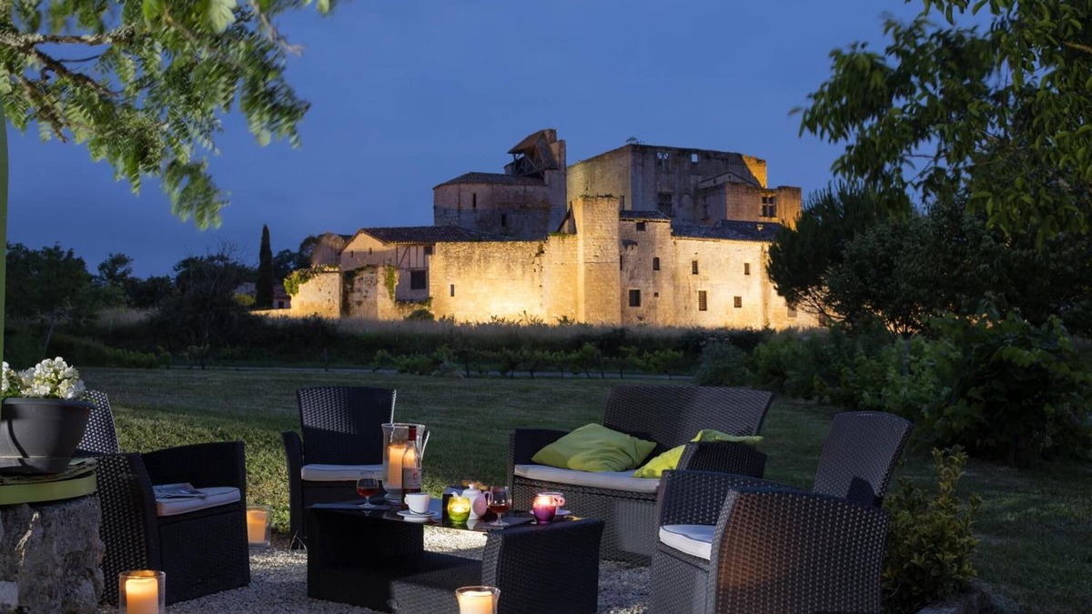 Larressingle Hotel | L'Auberge de Larressingle
