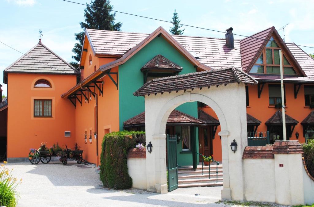 Le Vaudioux Hotel | l'Auberge des Gourmets Hôtel Restaurant