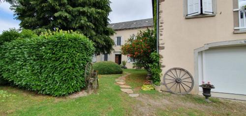 Tauriac-de-Naucelle House | L'AUGLANAS