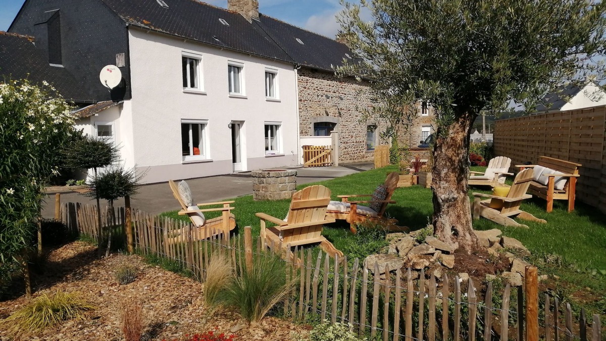 Saint-Fiacre House | L'Avaugour" vacation home with garden and access to our educational farm.