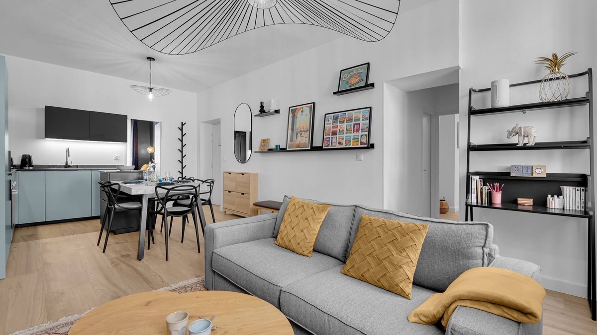 Saint - Aubin - Dupuy Apartment | L'Azzurri - Charmant appartement pour 4