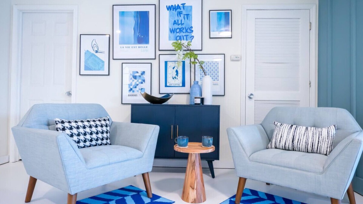Lawrence Apartment | [L] Blue Loft- 4 Min from KU/Mass/Very Private!