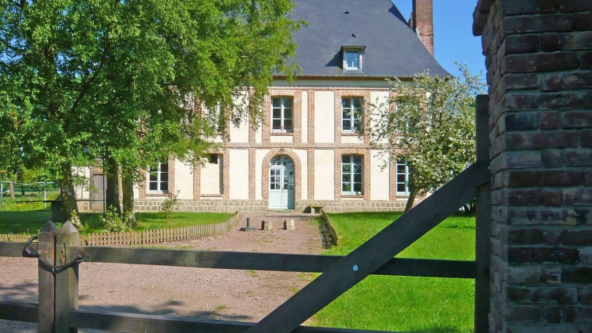 Benesville House | L'eco-gîte des Mots Perdus