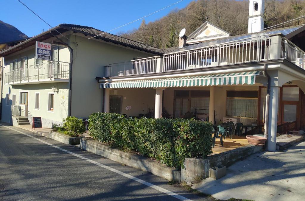 Roccasparvera Bed & Breakfast | L'Elefantino - Bed and Book