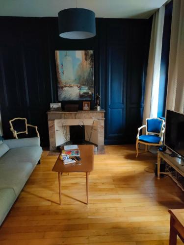 Villefranche-sur-Saone House | l elegant chambre chez moi