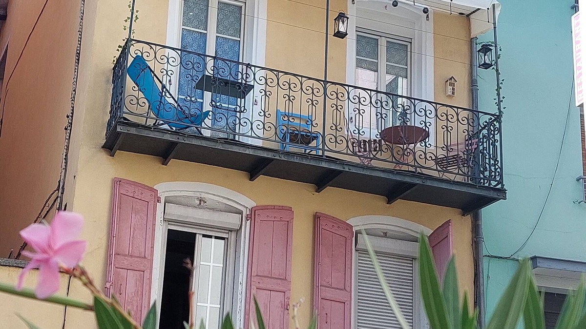 Gap Apartment | L'Escale historic city center rated 3 stars.