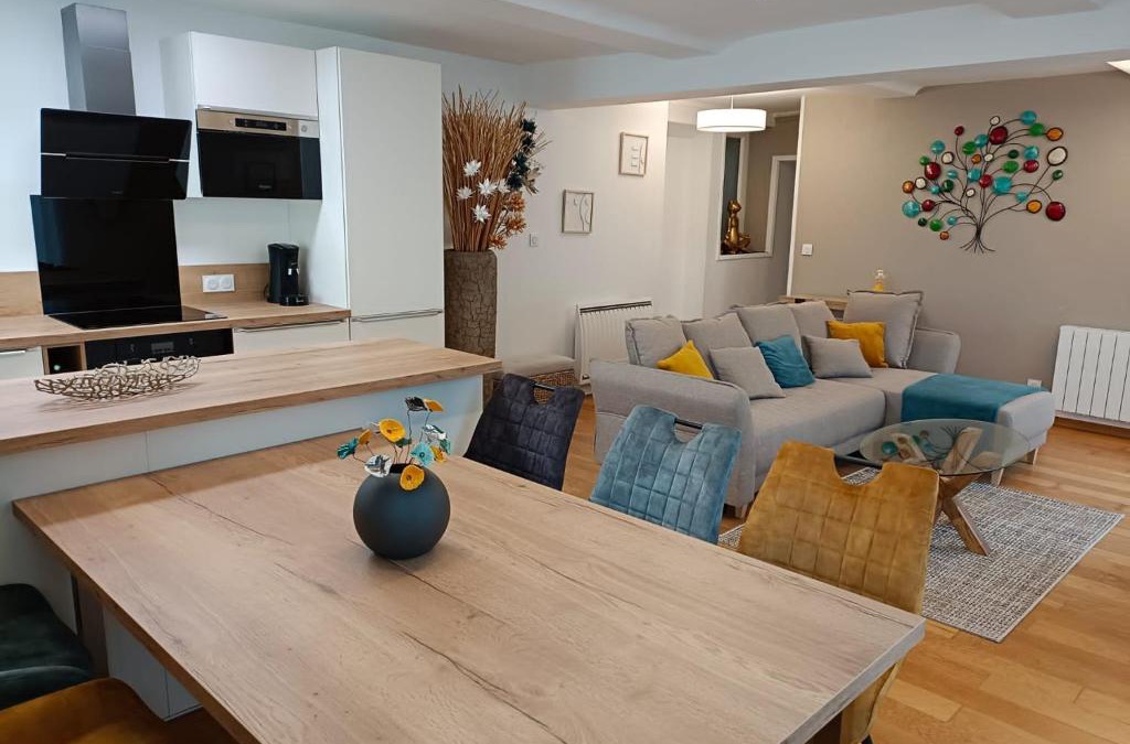Port-en-Bessin-Huppain Apartment | L'Escale Portaise