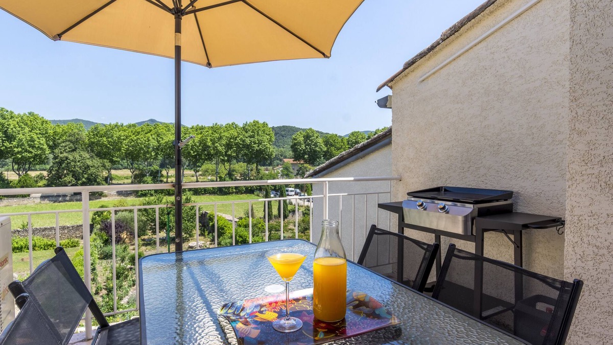 Herepian Apartment | "l'escapade". Entre Lacs, mer et Montagnes