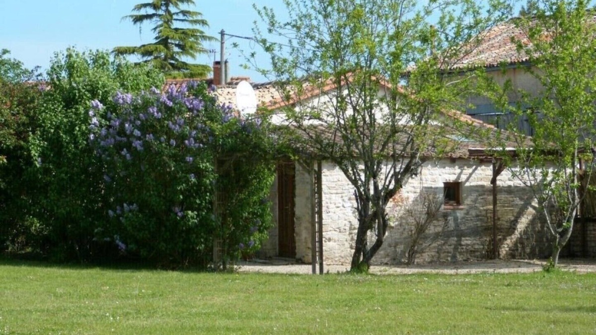 Chaunay Cottage | L'Escapade