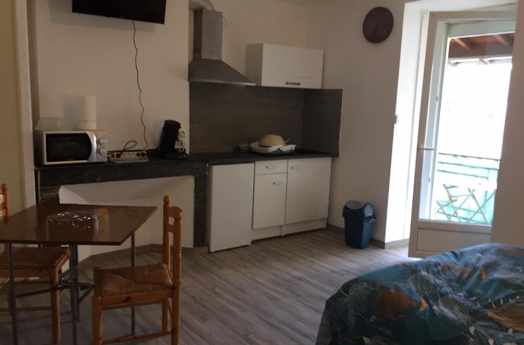 Lacaune Apartment | L'esprit libre2