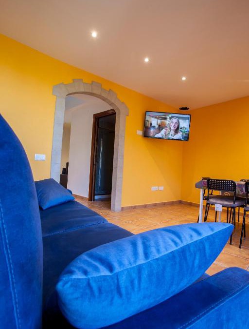 Santa Maria de Corco Apartment | L'Esquirol de L'Esquirol