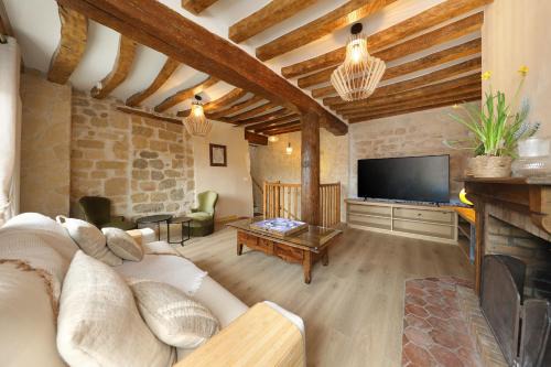 Auvers-sur-Oise House | L'ESTAMPE