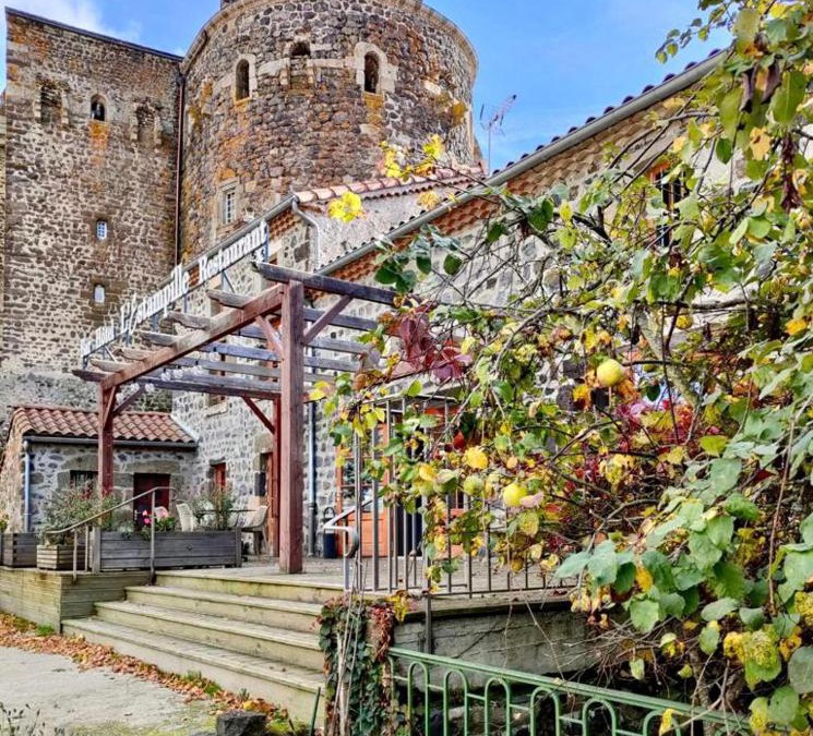 Saint-Vidal Hotel | L'Estampille