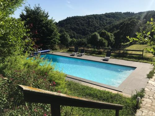 Saint-Austremoine House | L'Estivante