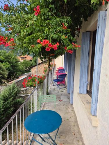 Remollon Apartment | L'estive de Doris