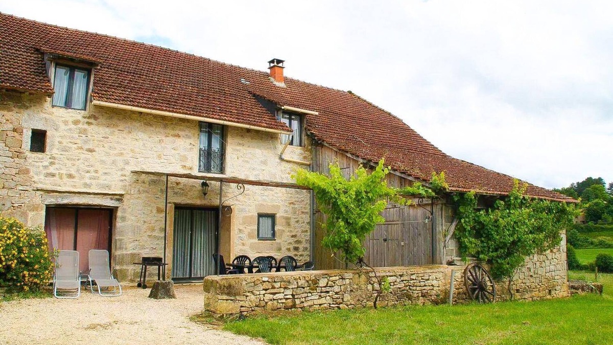 Aynac House | L'Etable - AYNAC - Gîte