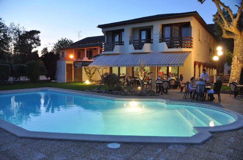 Allemans-du-Dropt Hotel | L'Etape Gasconne