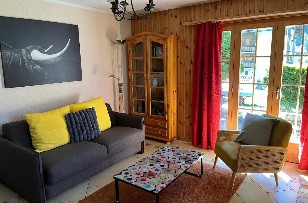 Evolene Apartment | L'Hérensarde, bel appartement avec jardin-terrasse et garage