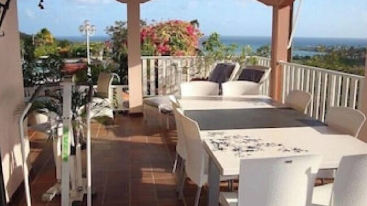 Le Diamant House | L'hacienda